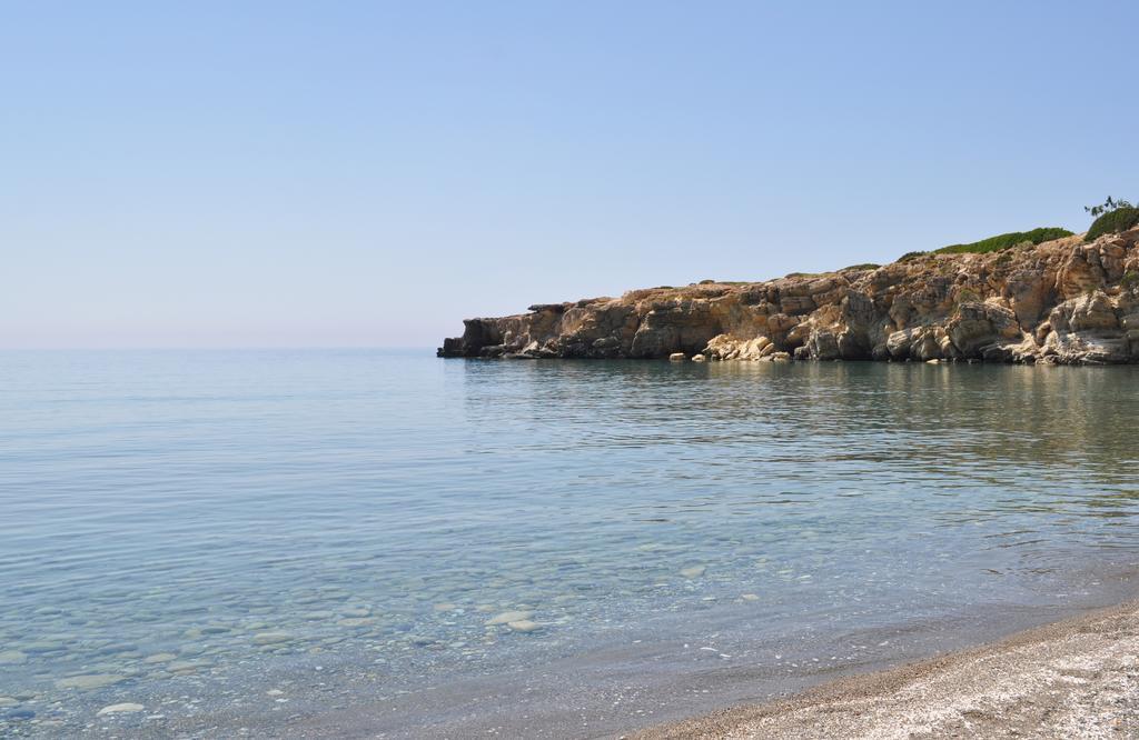 Beachfront Villa On Crete - Kirvas, Member Of Pelagaios Villas كوتْسوناري الغرفة الصورة